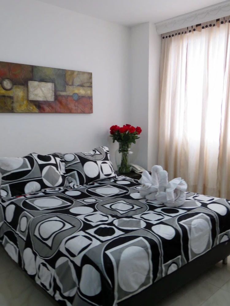 Hotel Lleras 2*