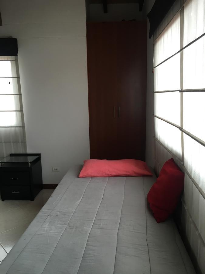 Apartaestudio La Floresta Apartahotel Medellín