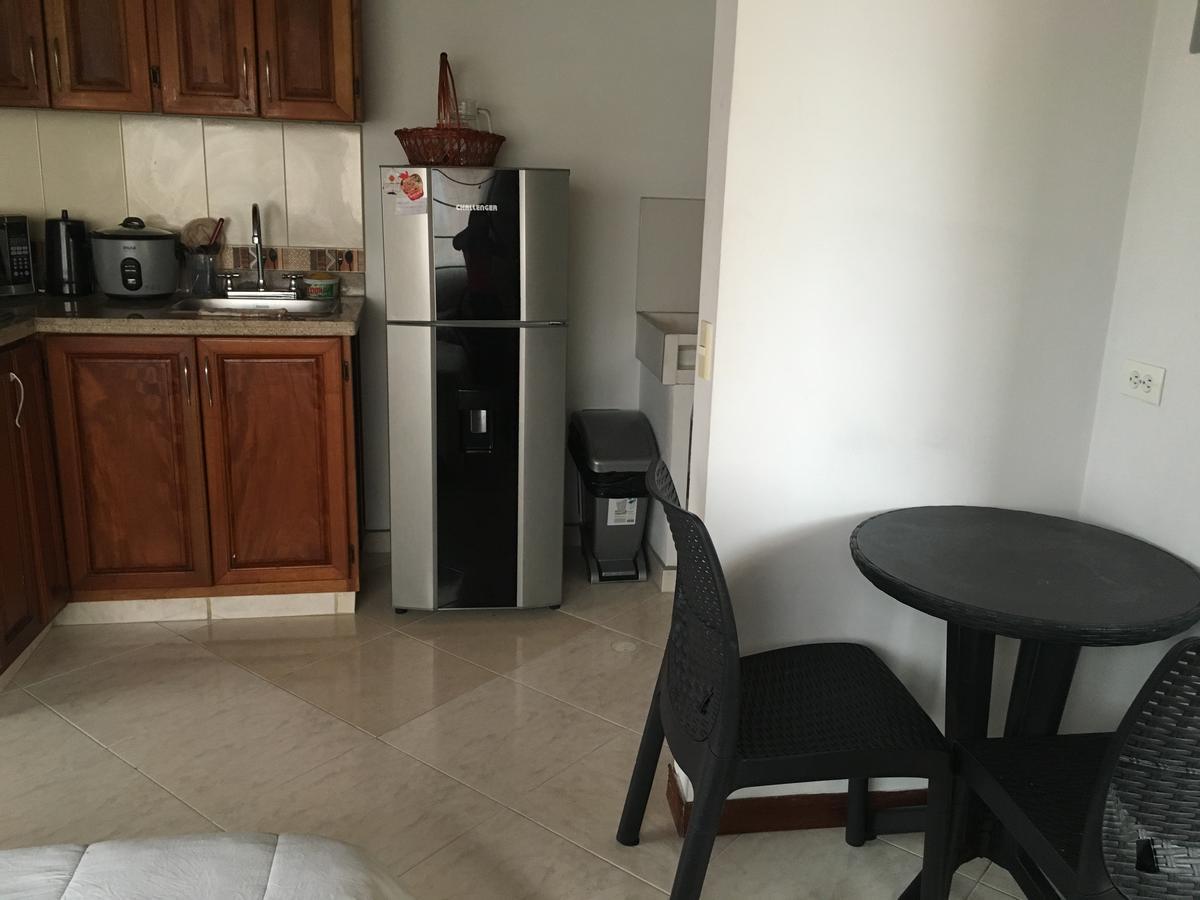 Apartaestudio La Floresta * Medellín