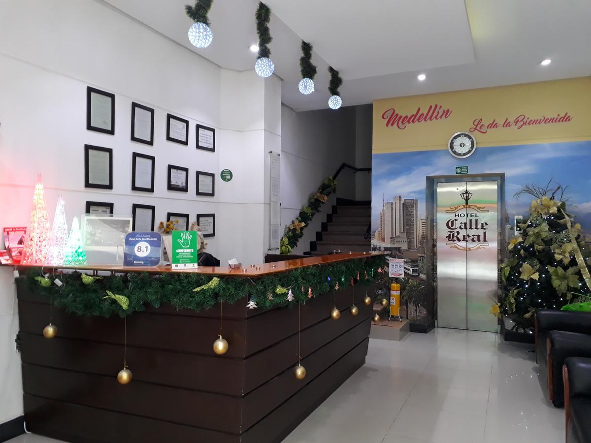 Calle Real Hotel