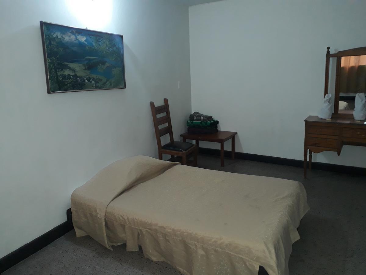 Manzanares Hotel
