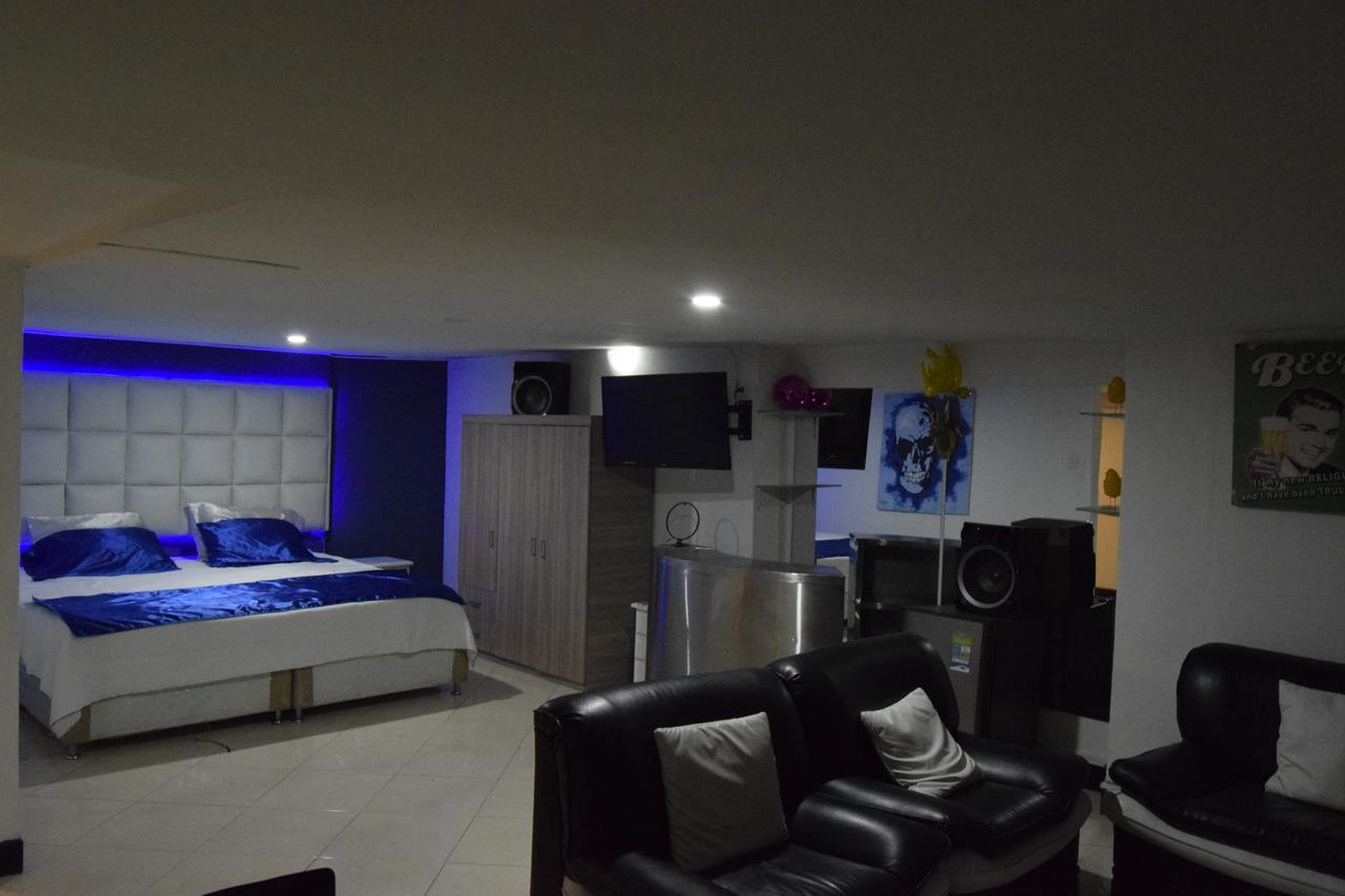 Icon Suites *