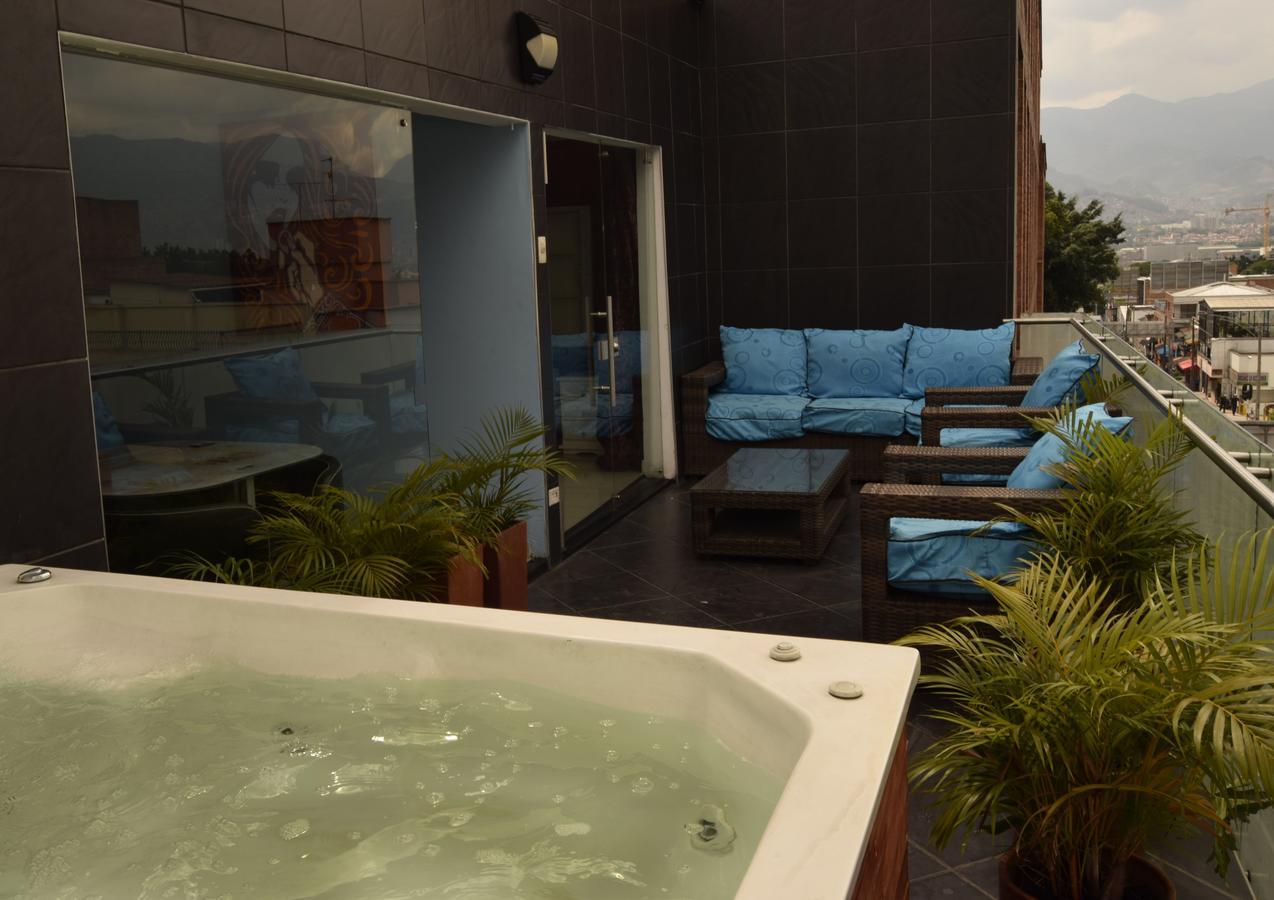 Icon Suites *
