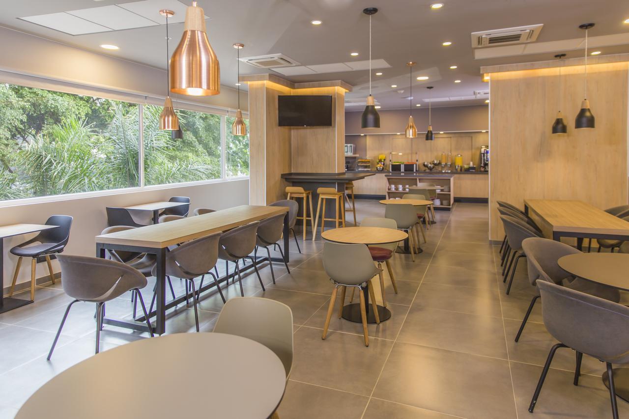 Hotel Express By Marriott Colombia Medellín
