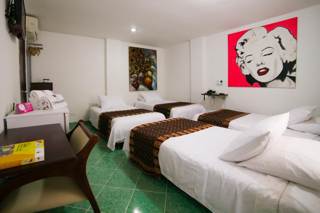 Hotel 33 3*