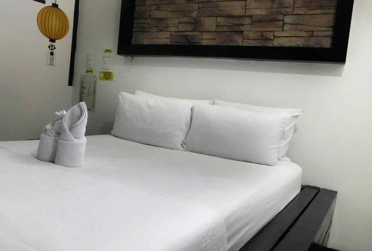 Hotel Kong 2*