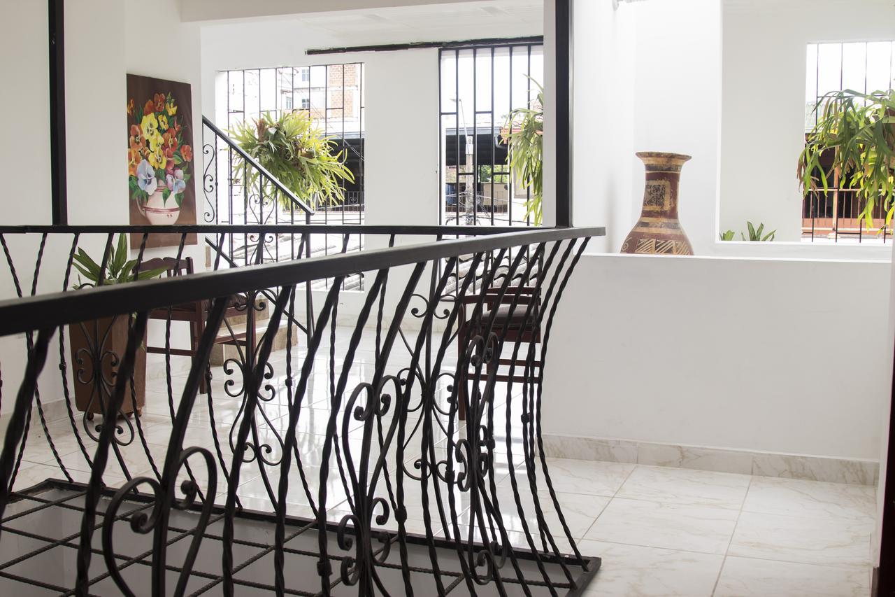 Hotel Casa Santa Ana *