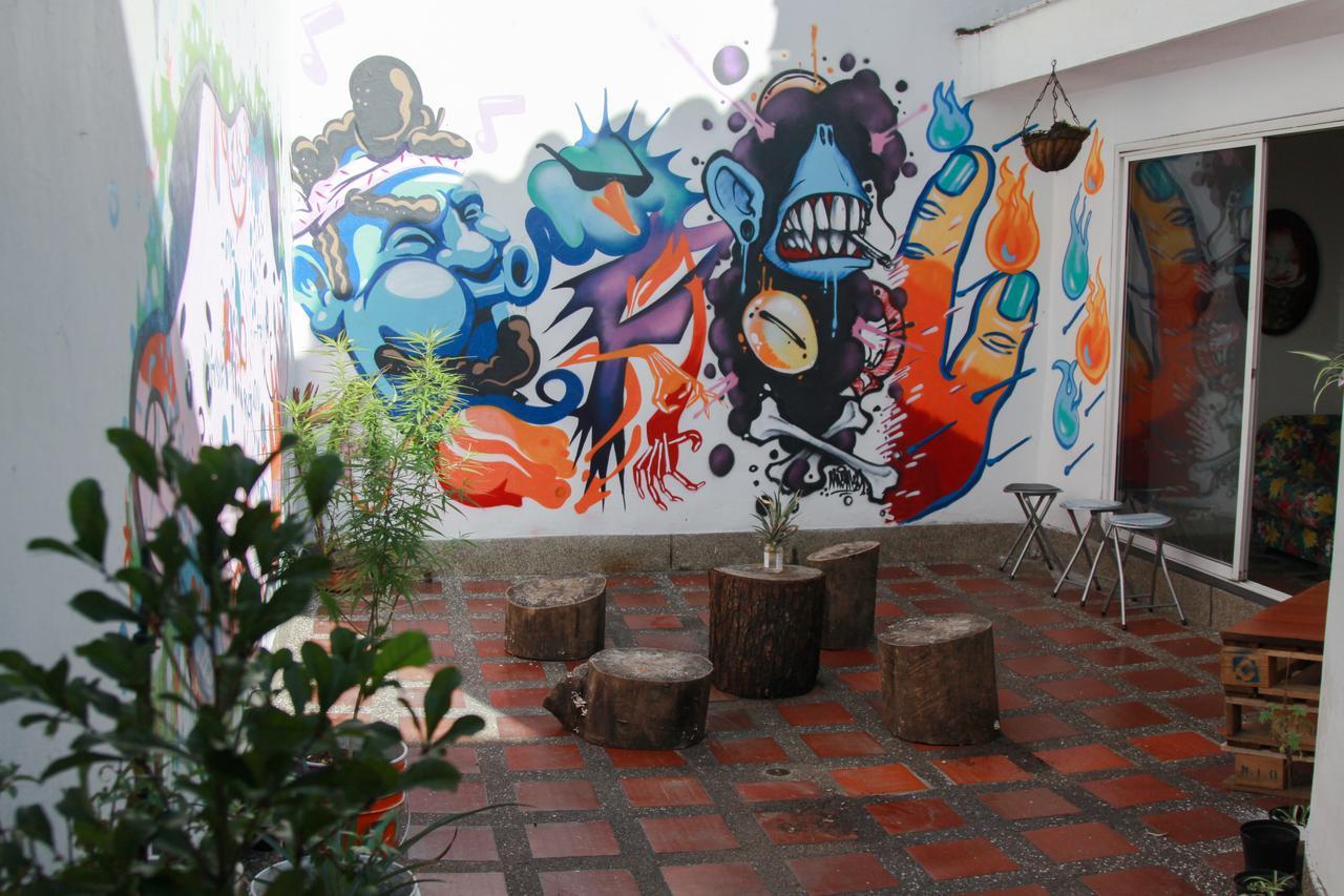 Calibrí, La Casa Libre Del Río * Medellín