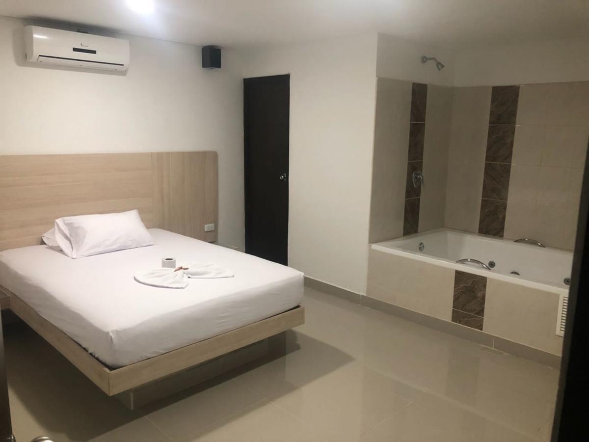 Luxton 3* Medellín
