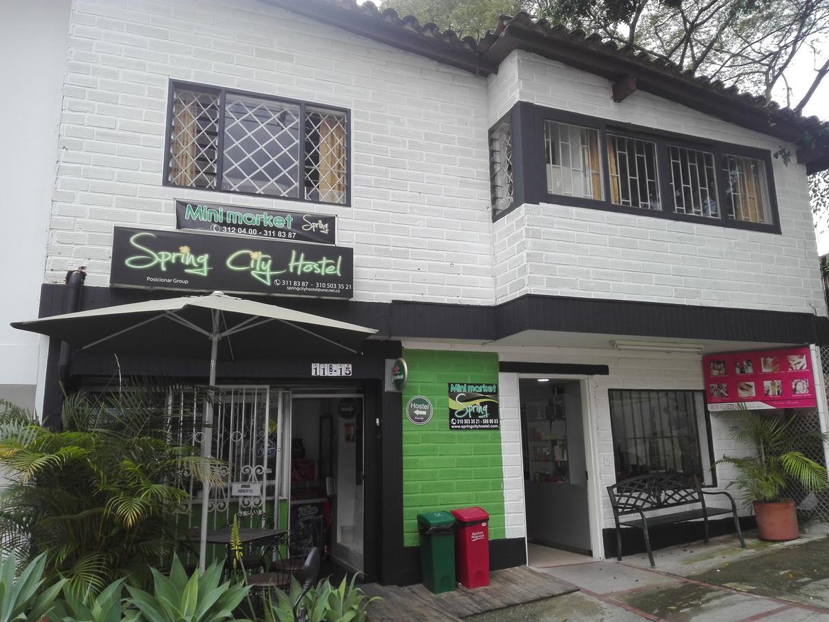 Hostal Spring *
