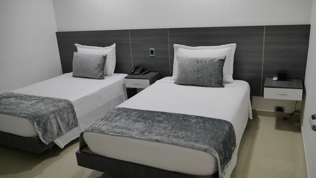 Hotel Calle 10 Express 2*
