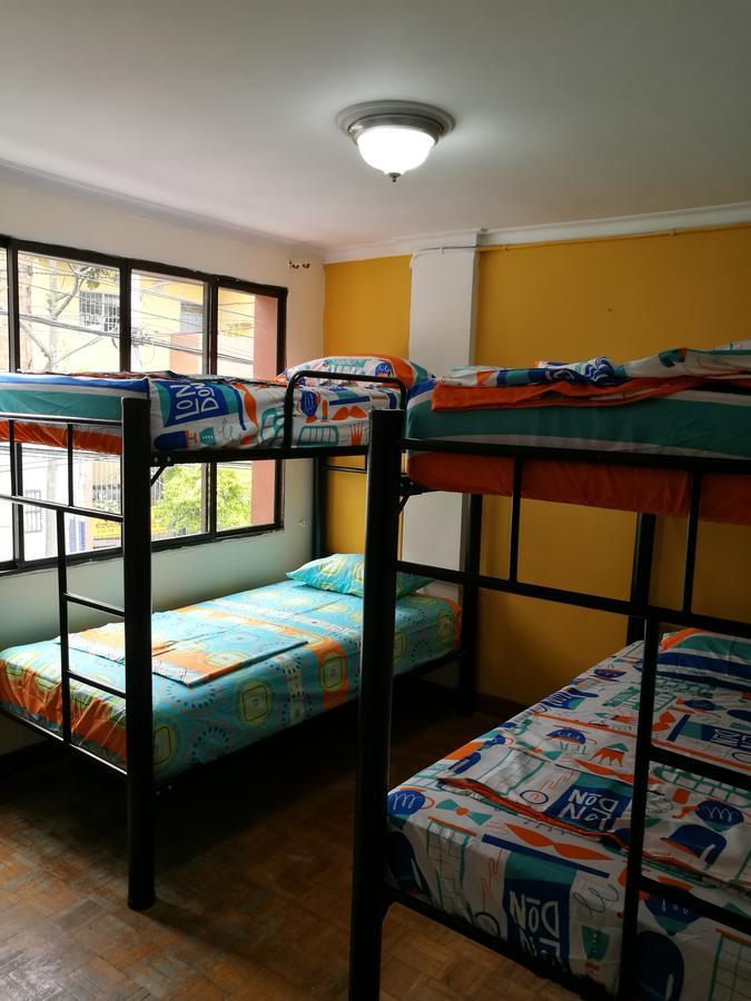 Albaka House *
