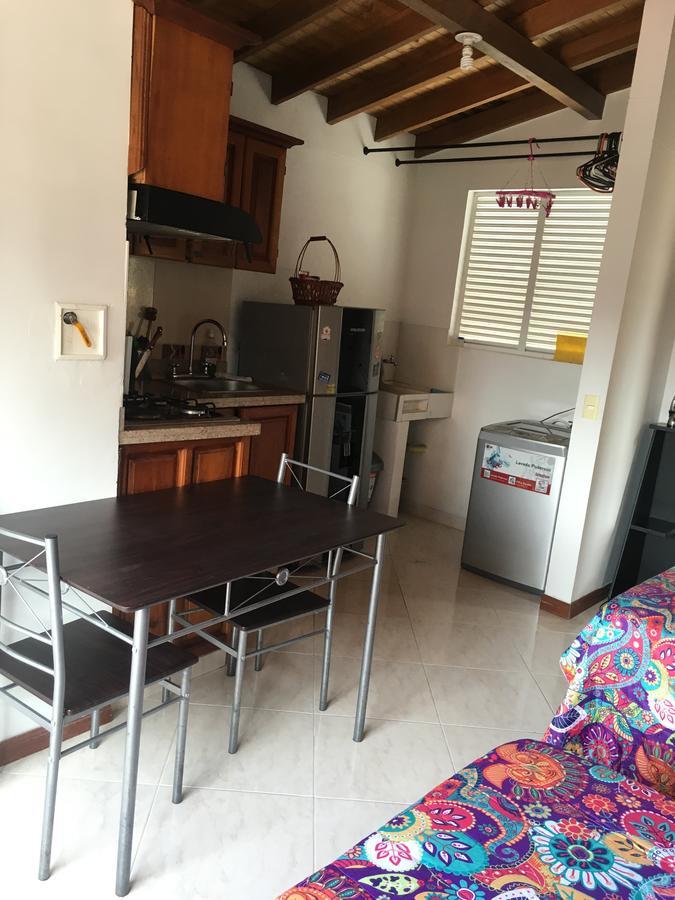 Apartaestudio La Floresta Medellín
