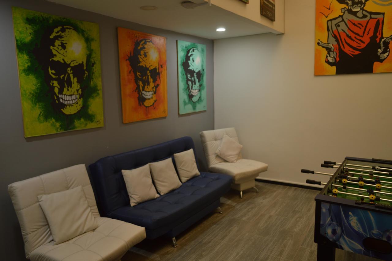 Icon Suites