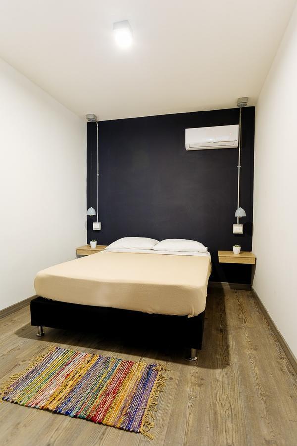 Two Br Lleras Apartamento