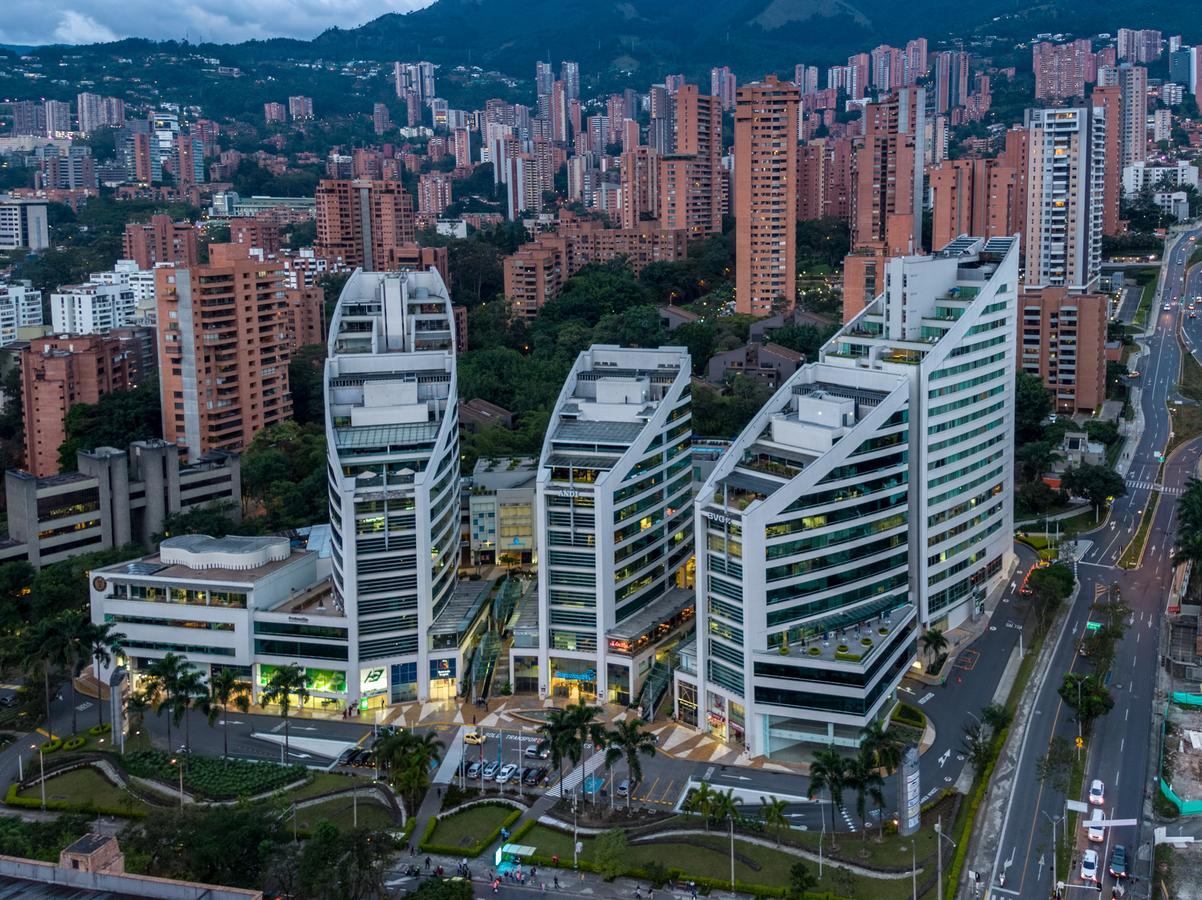 San Fernando Plaza Hotel 5*