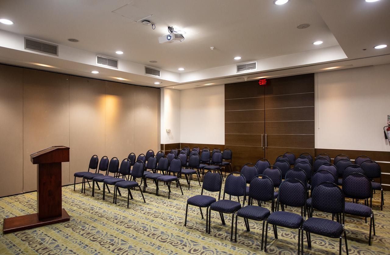 Hotel San Fernando Plaza 5*
