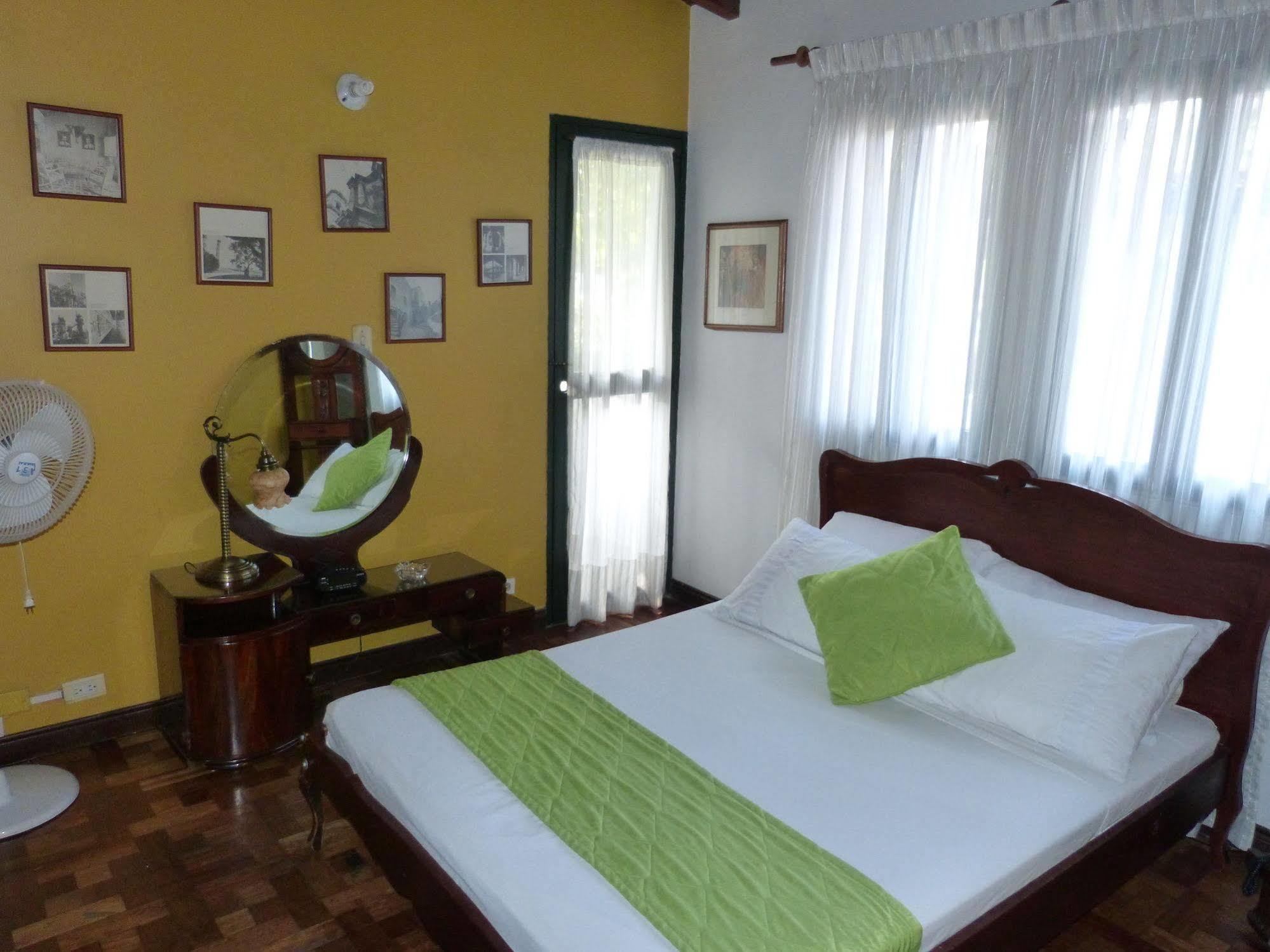 Hotel Ayenda Habana Vieja 1221 Medellín