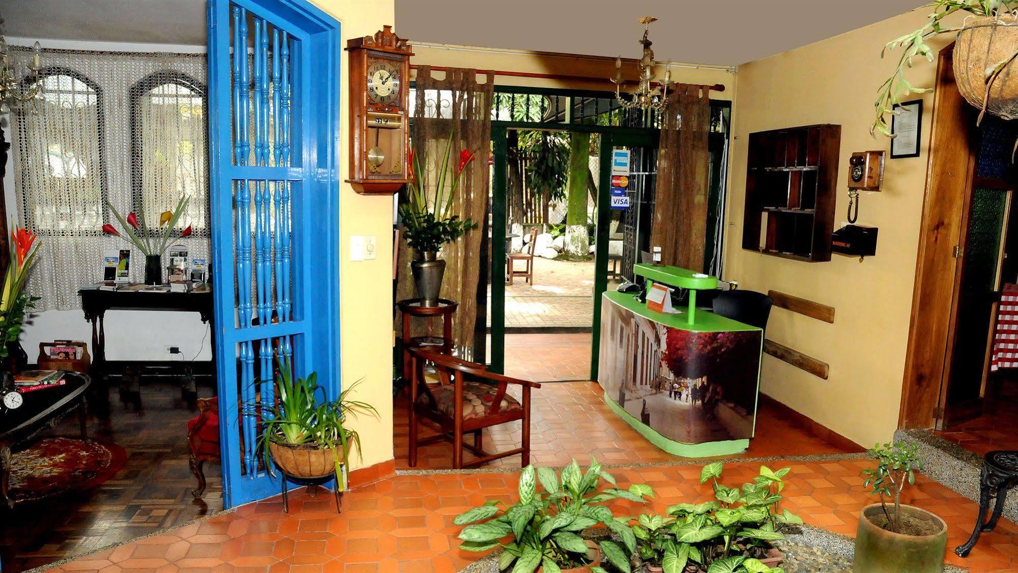 Ayenda Habana Vieja 1221 Hotel