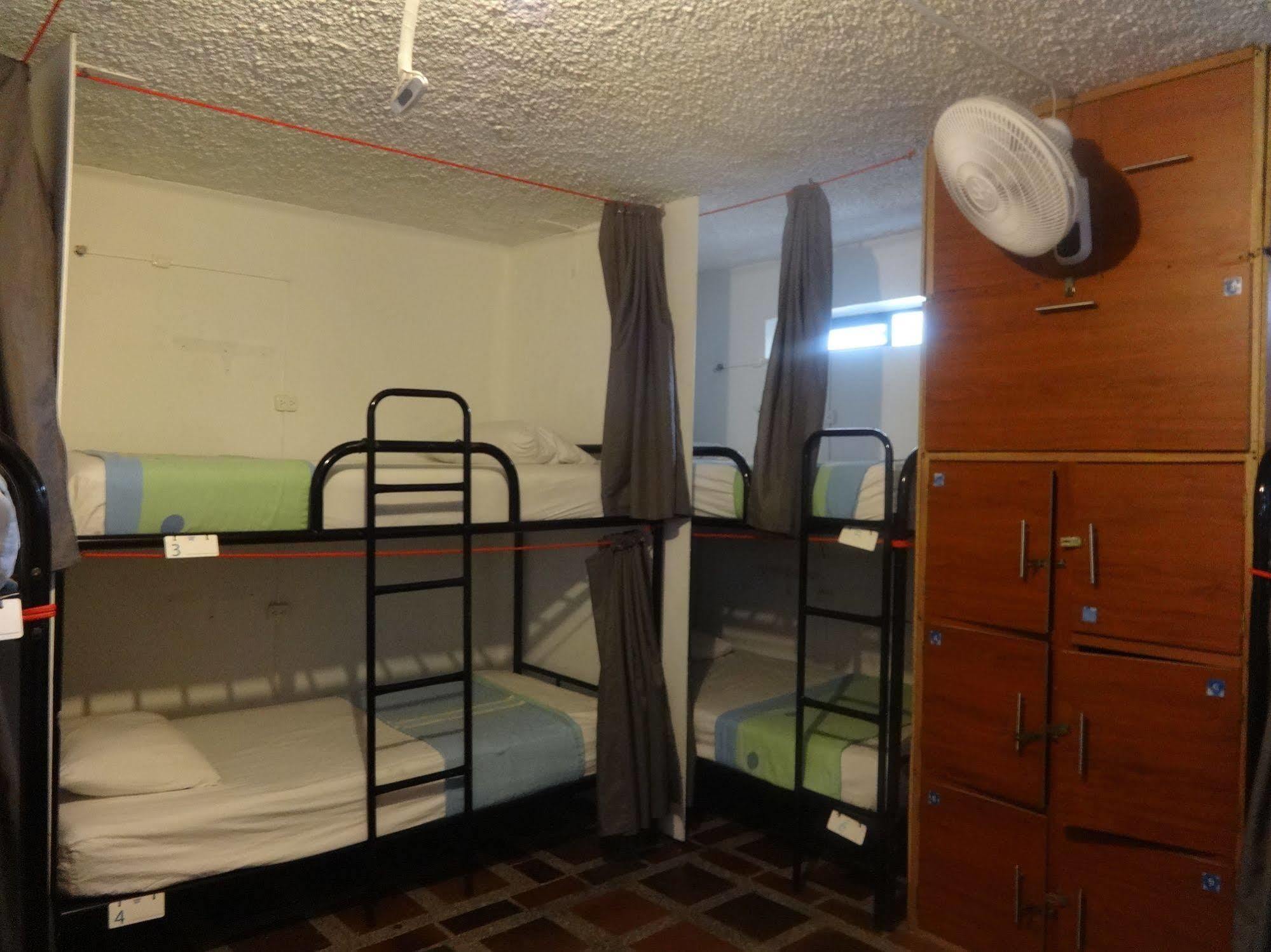Waypoint Hostal