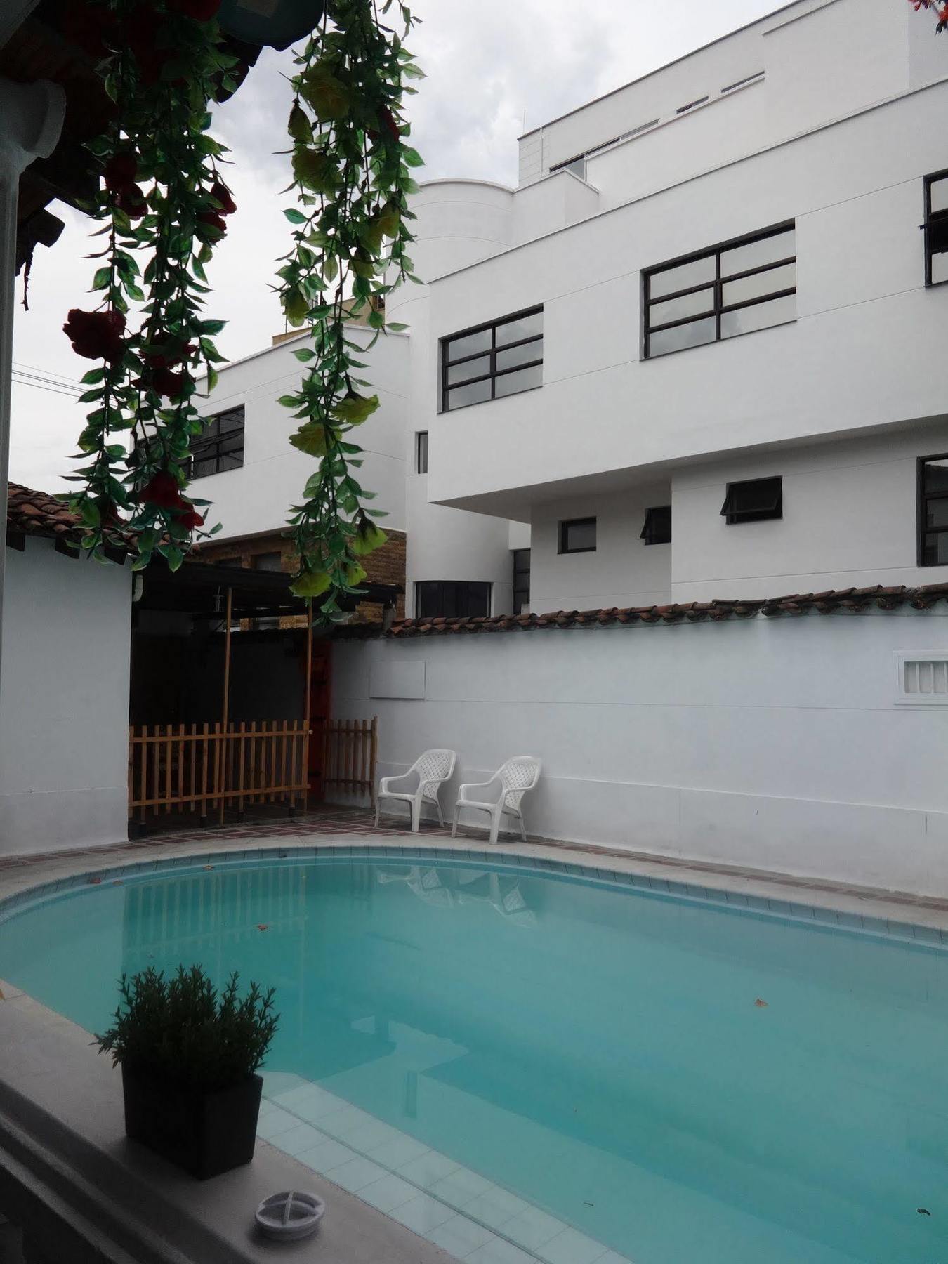 Waypoint Hostal