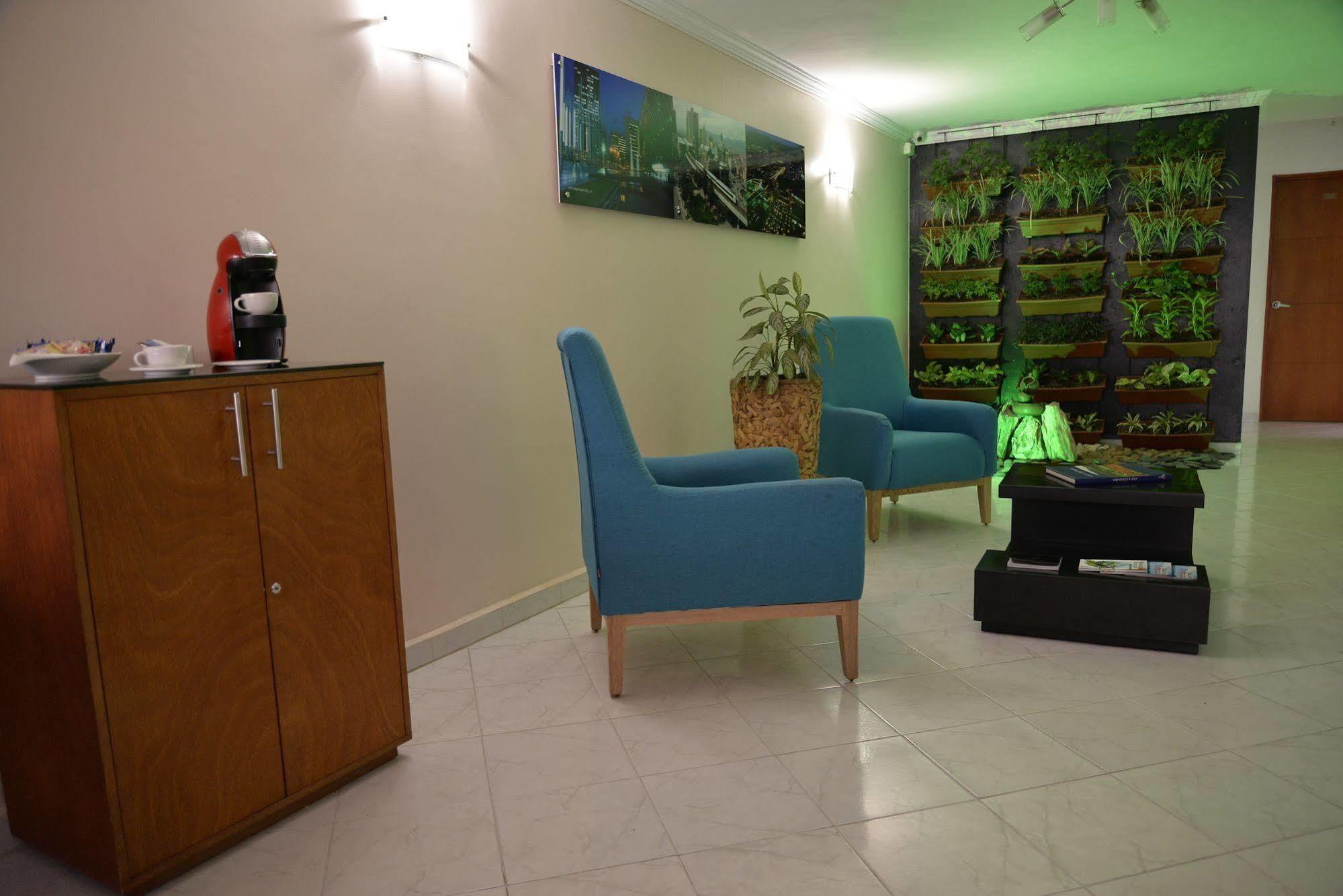 Casa Portico Hotel 2*