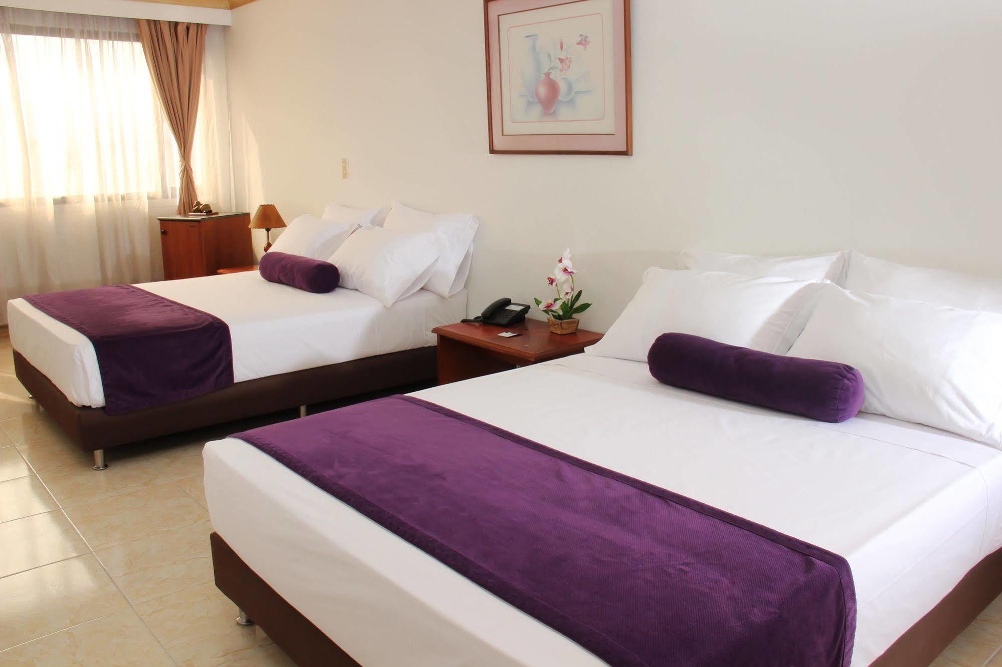 Hotel Ayenda 1235 Botero Medellín