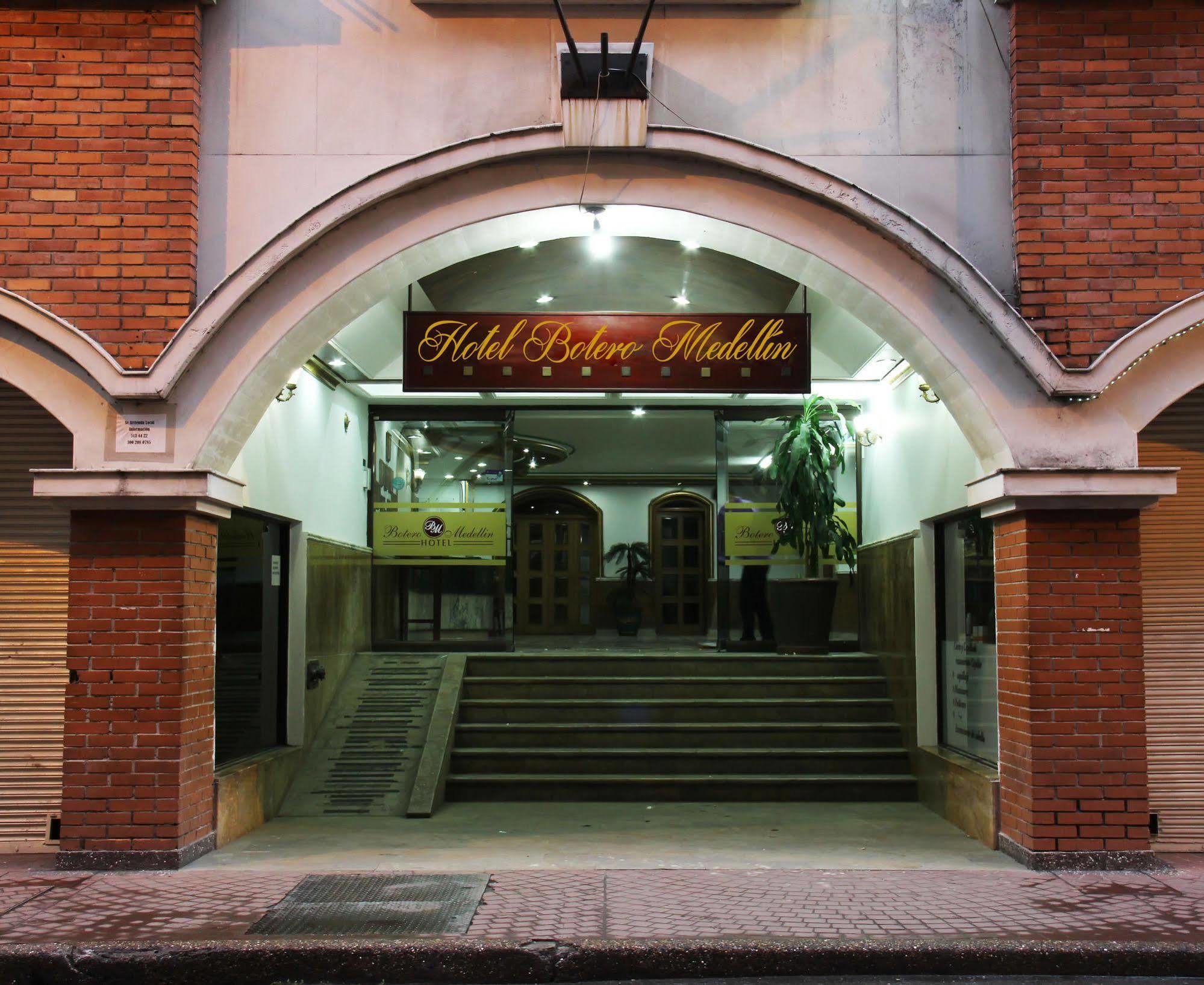 Ayenda 1235 Botero Medellín