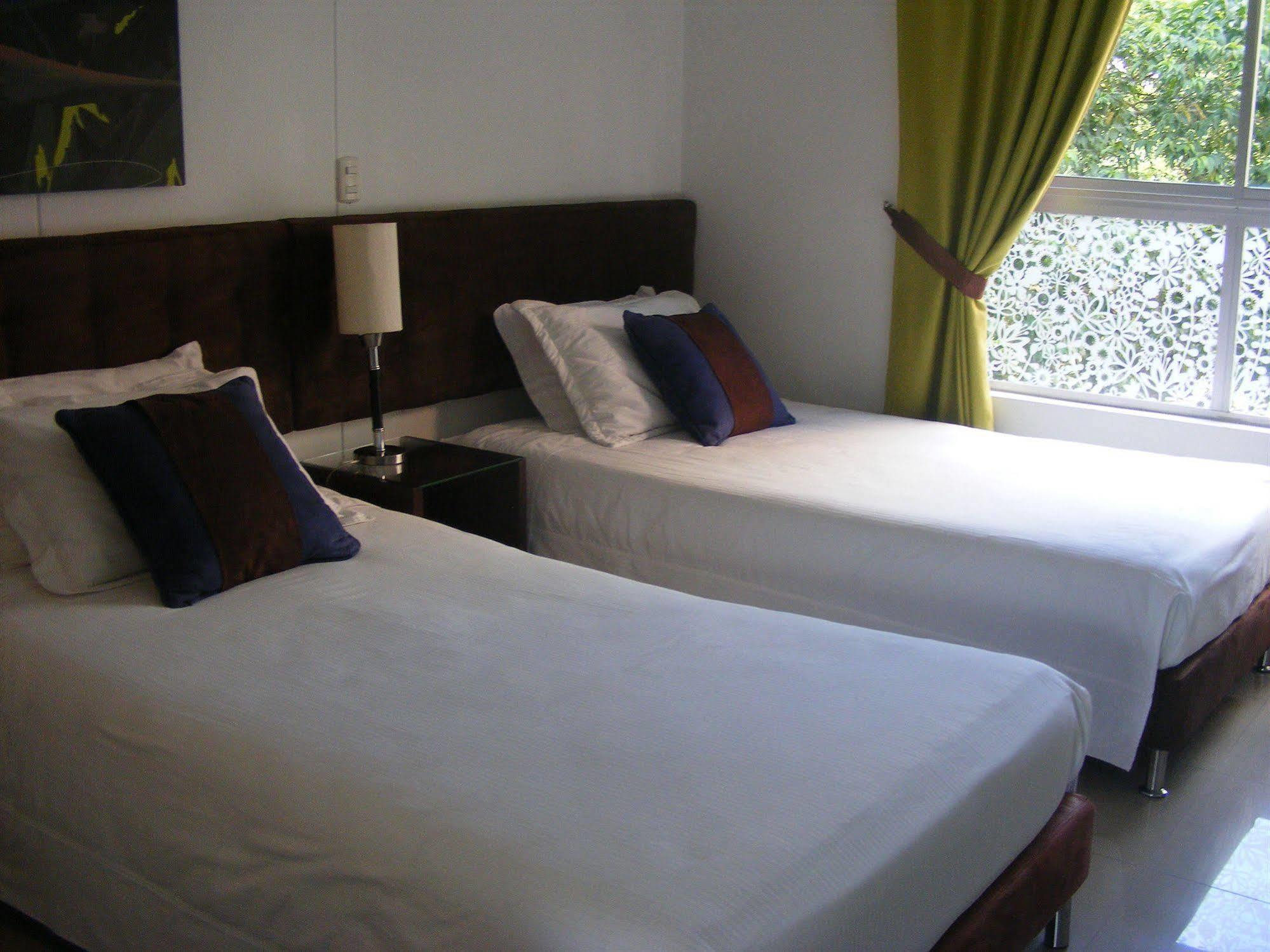 Rosas Boutique Hotel 3*