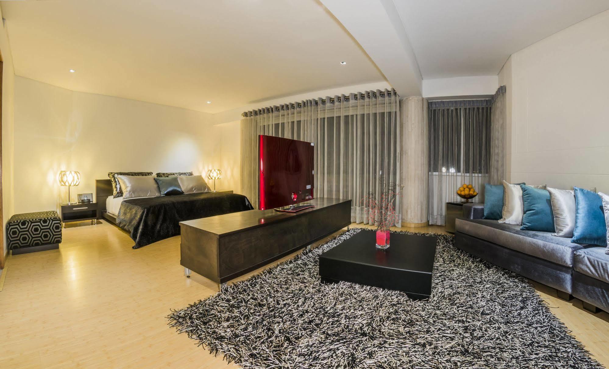 Egina Hotel 4*