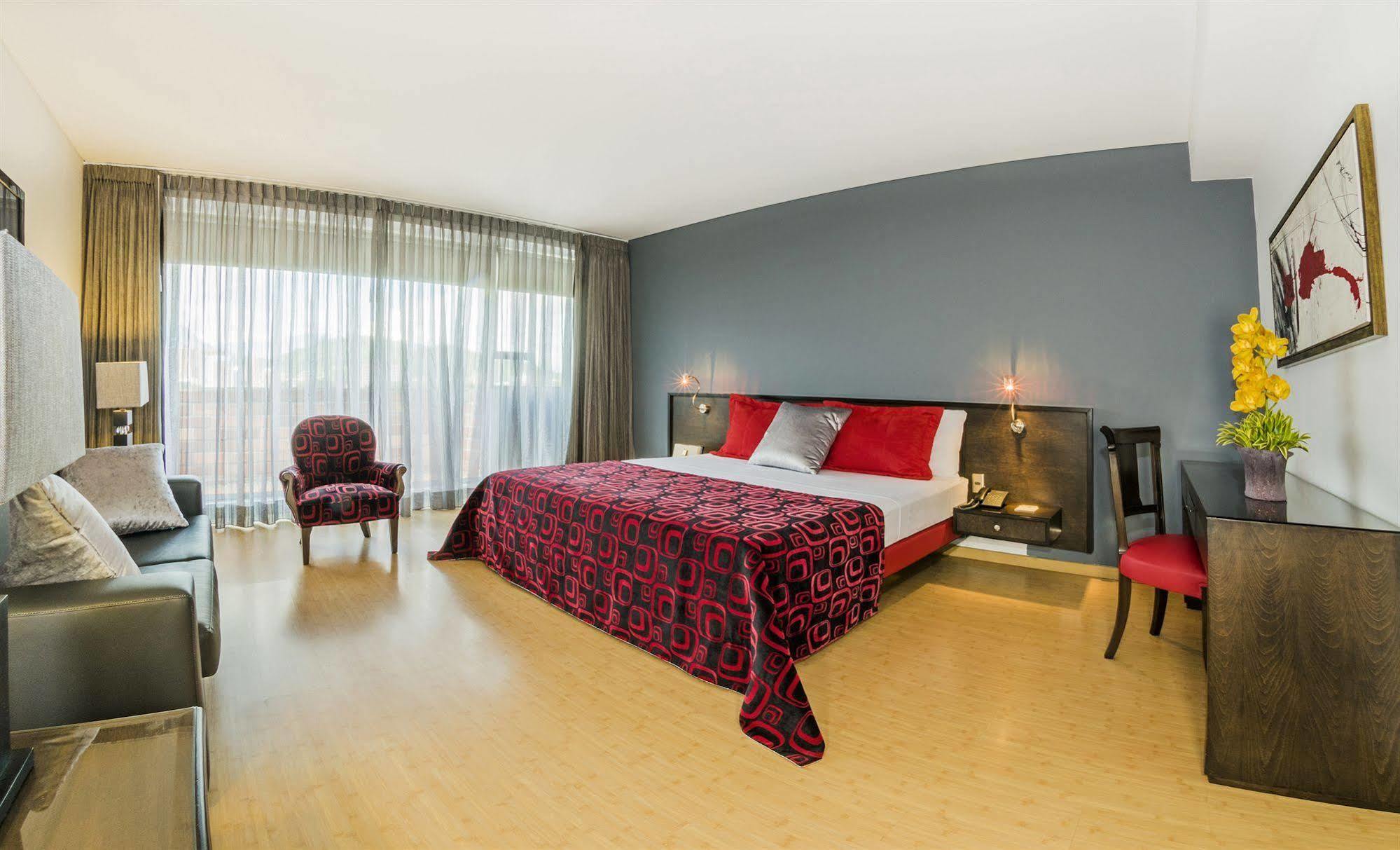 Egina Hotel Medellin