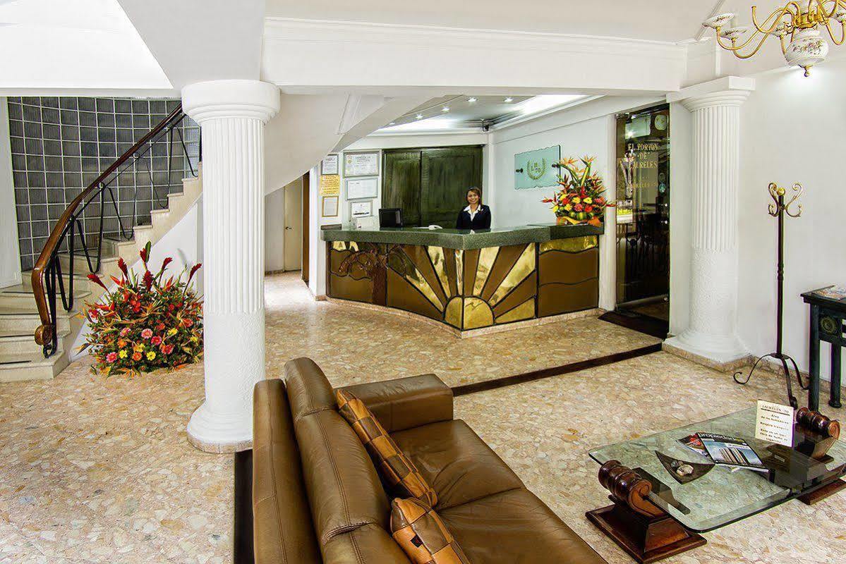 Laureles 70 Hotel