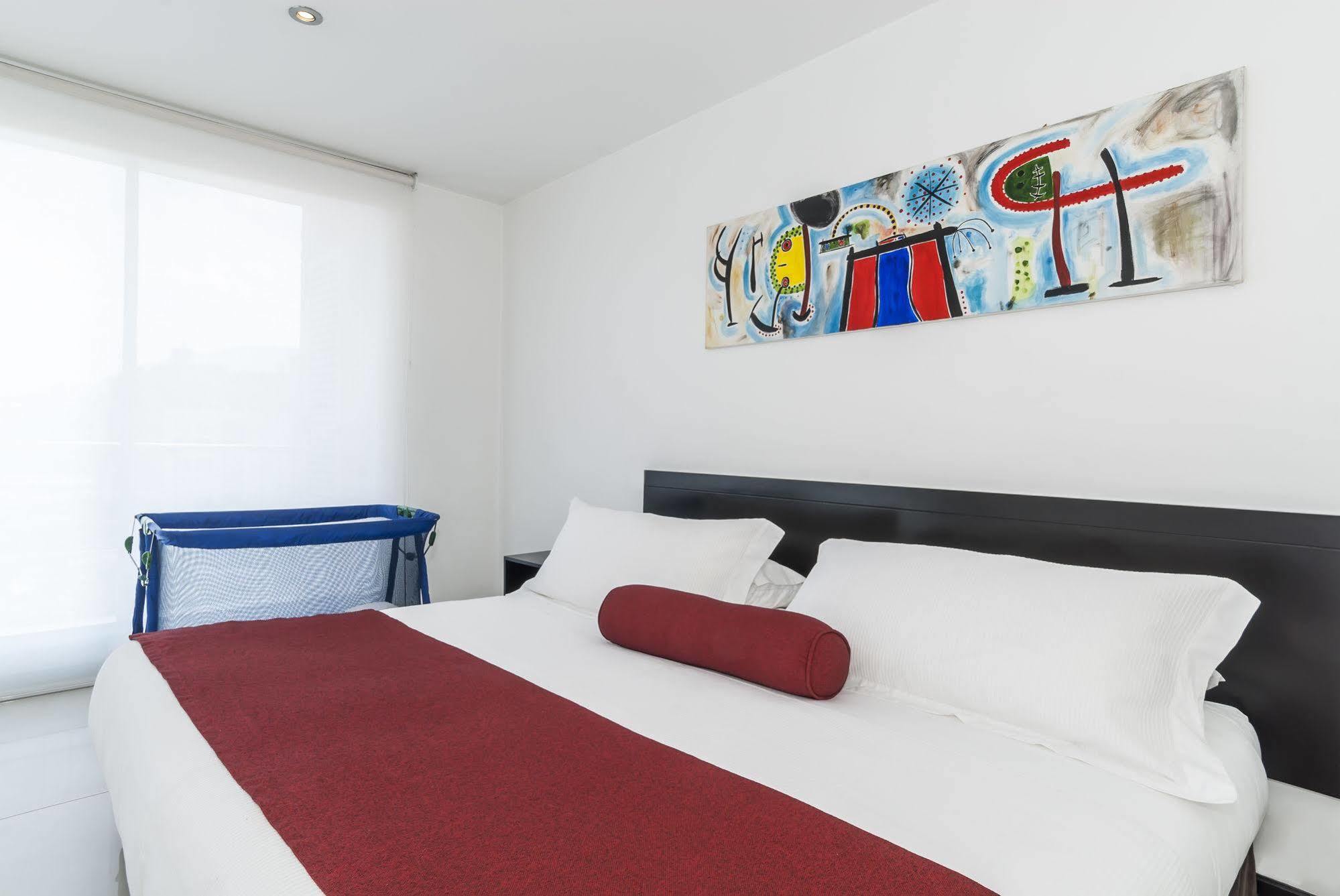 Travelers Orange Apartahotel Medellín