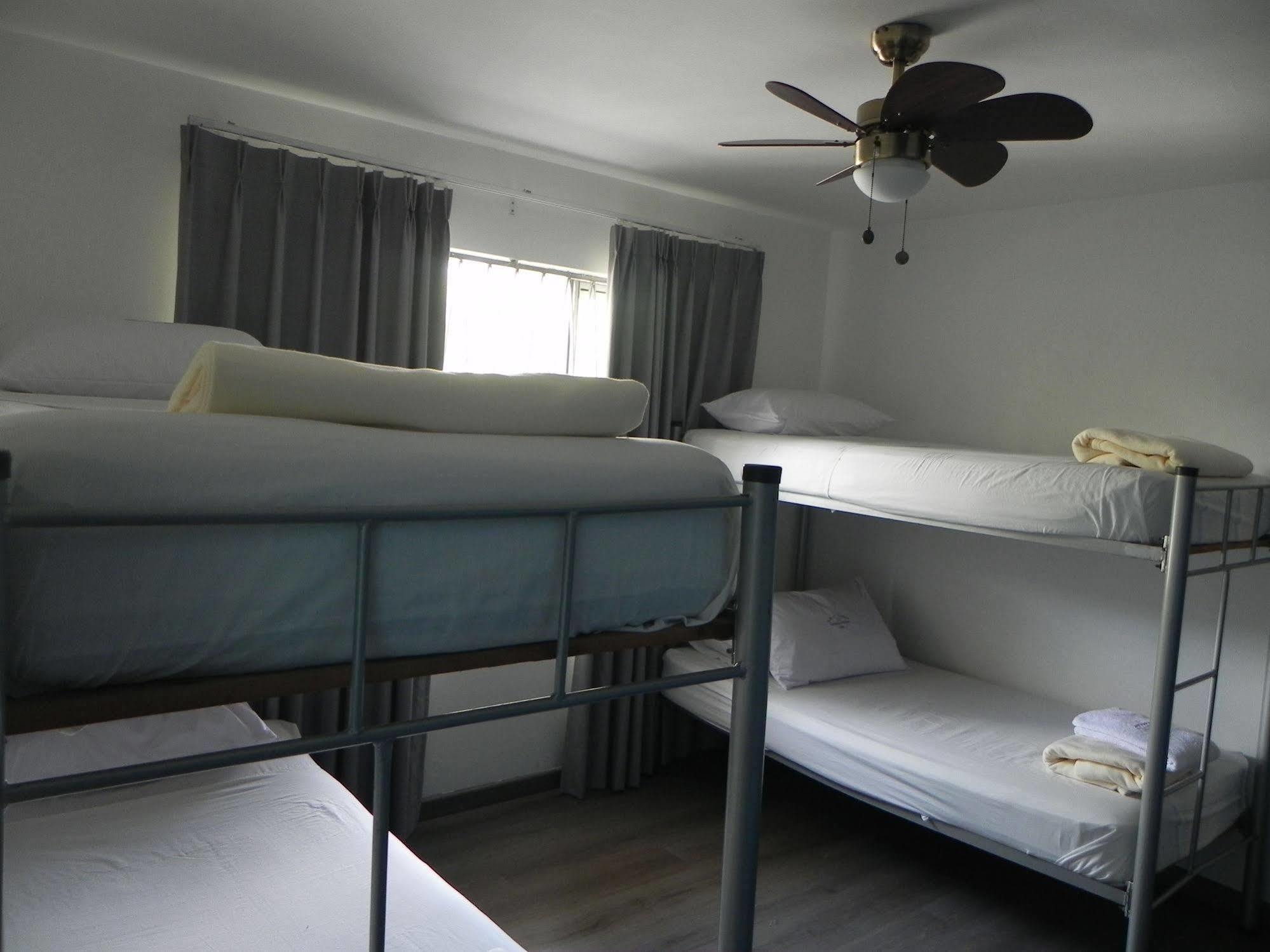 Hostal Tamarindo *