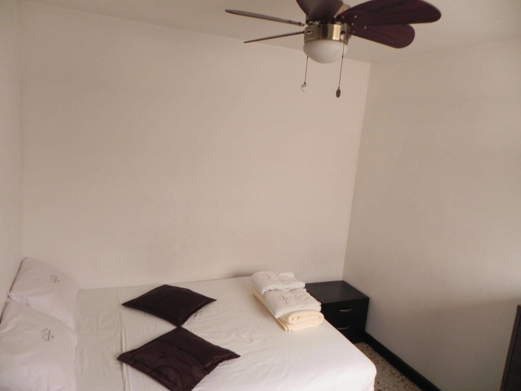 Tamarindo Hostal