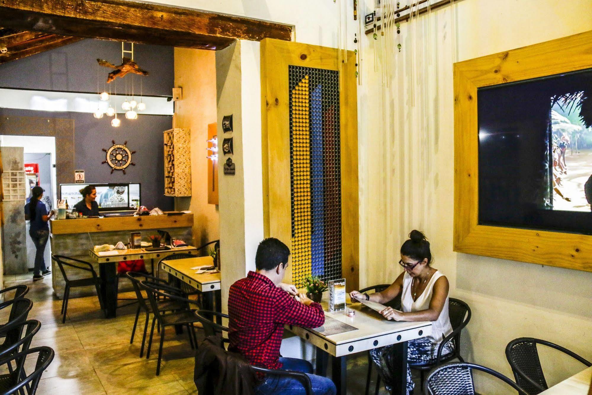 79 3* Medellín
