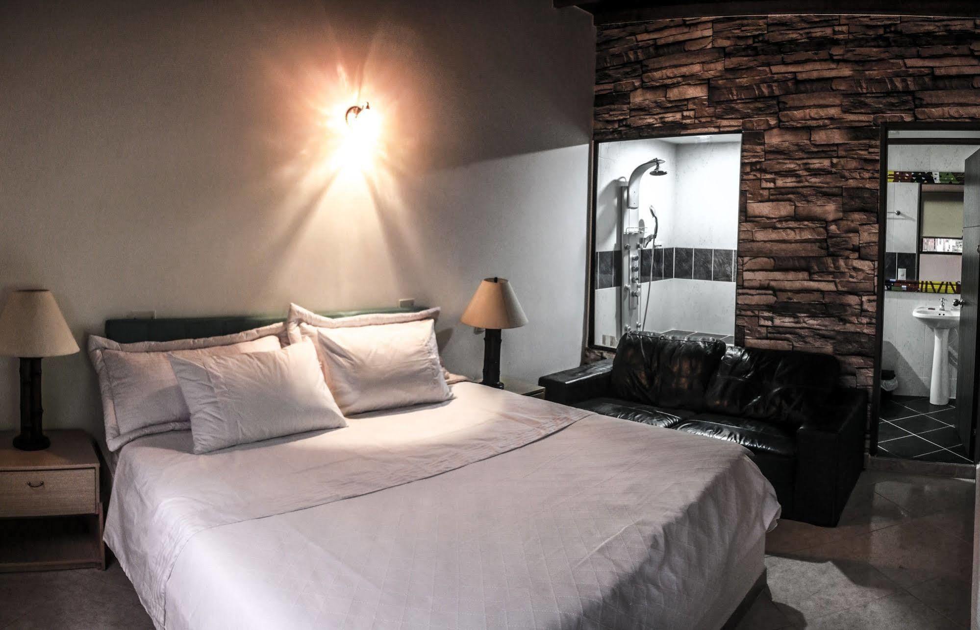 Hotel 79 3*