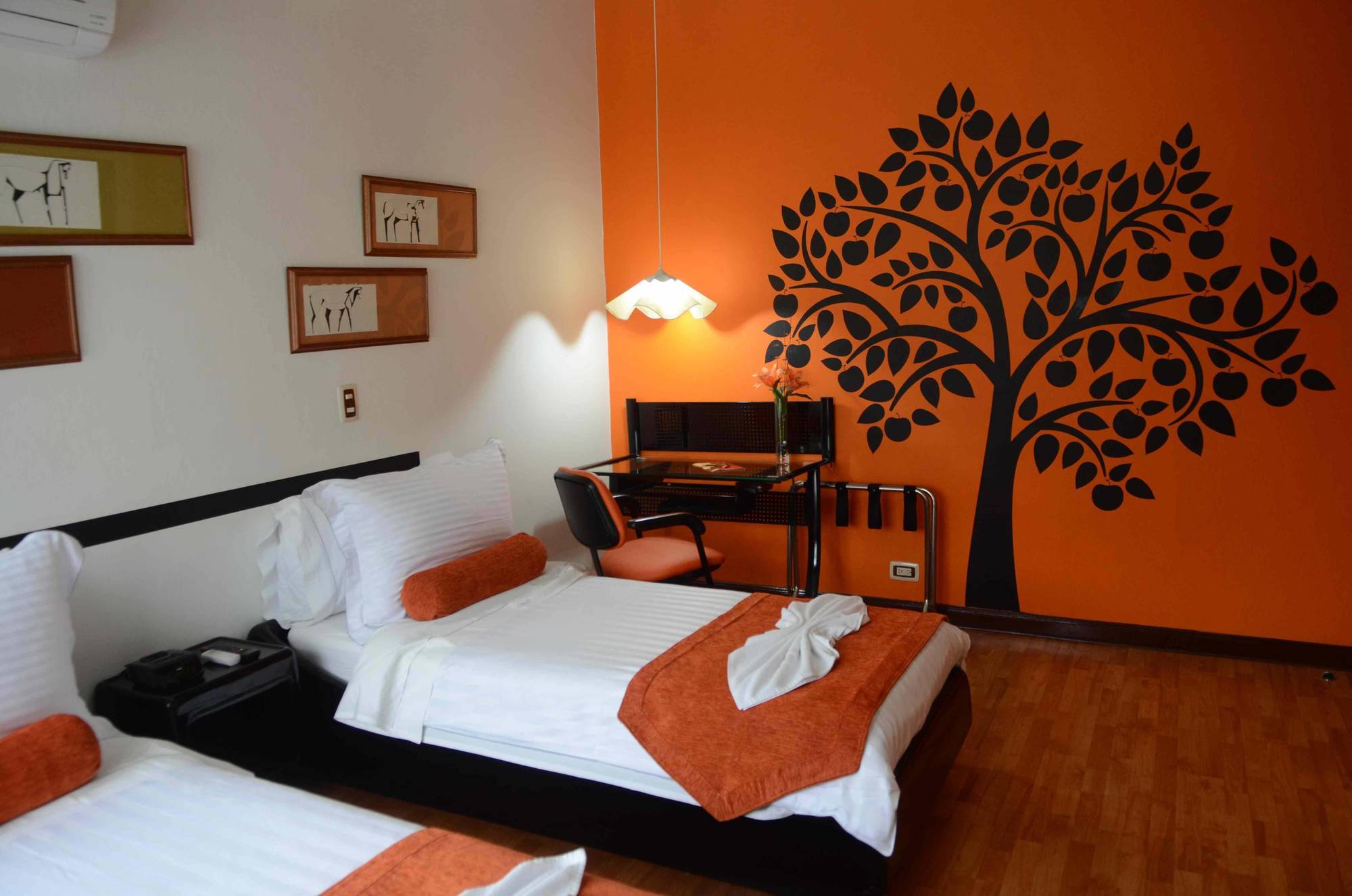 Kolor Boutique Hotel 3*