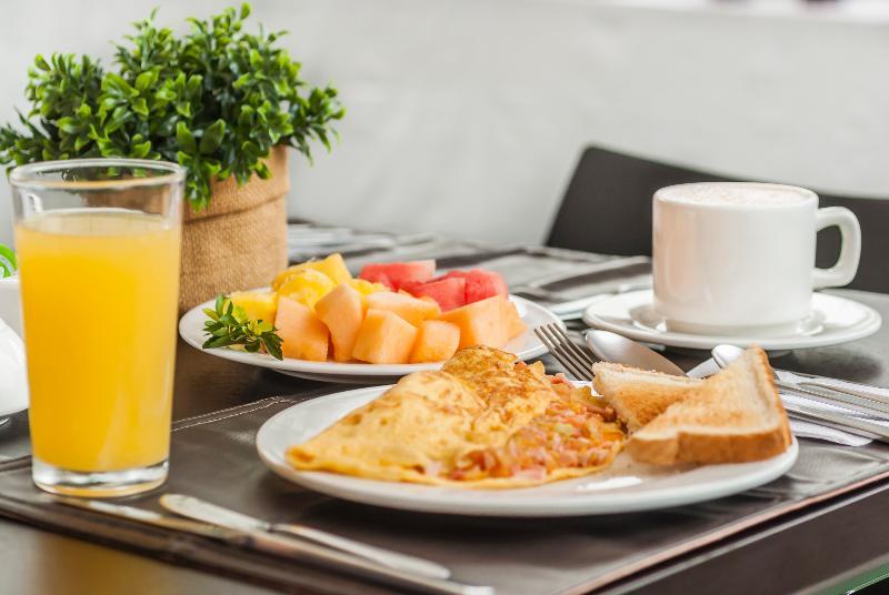 Apartahotel Travelers Orange 4*