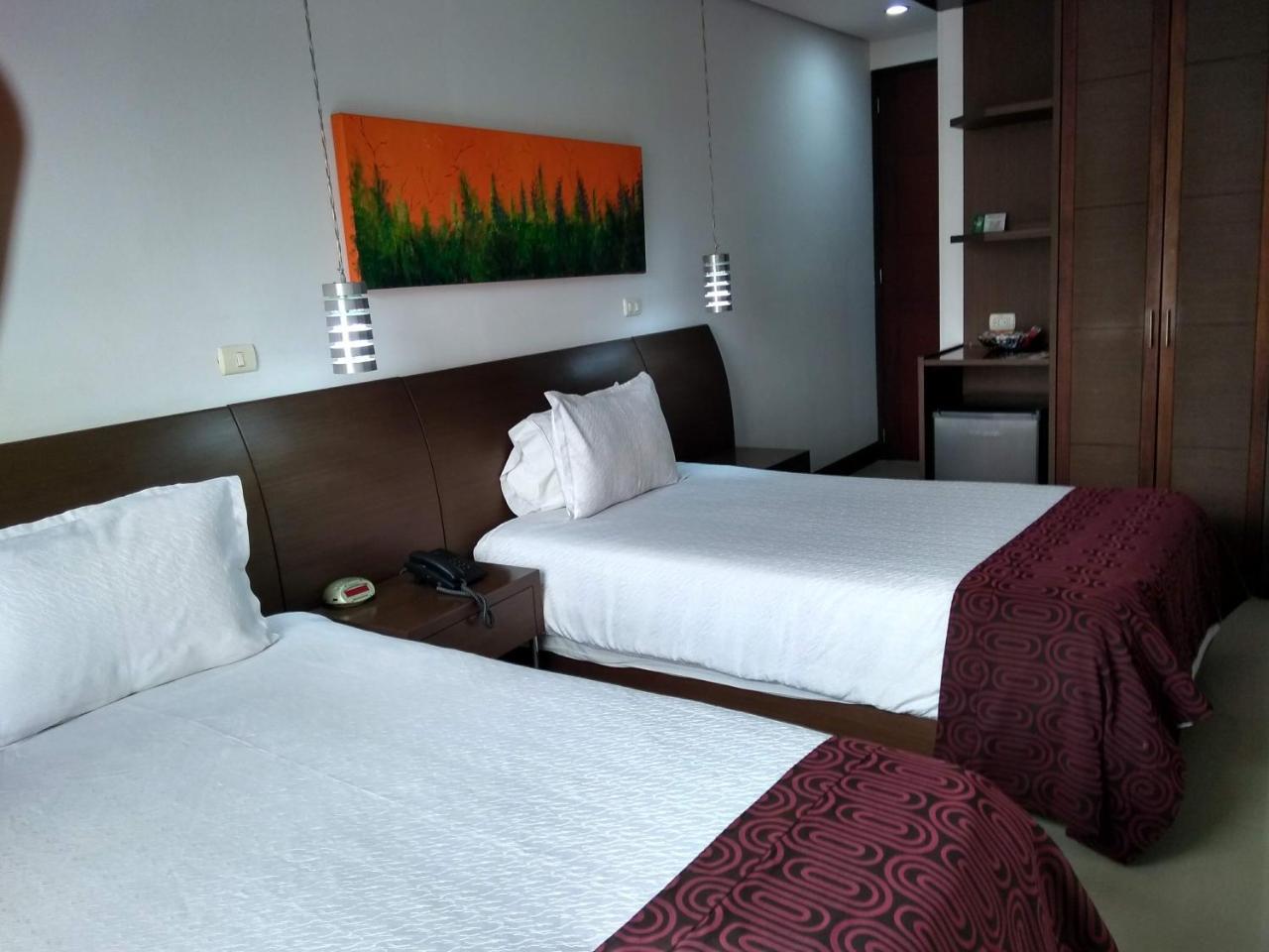 Hotel Merlott 70 3*