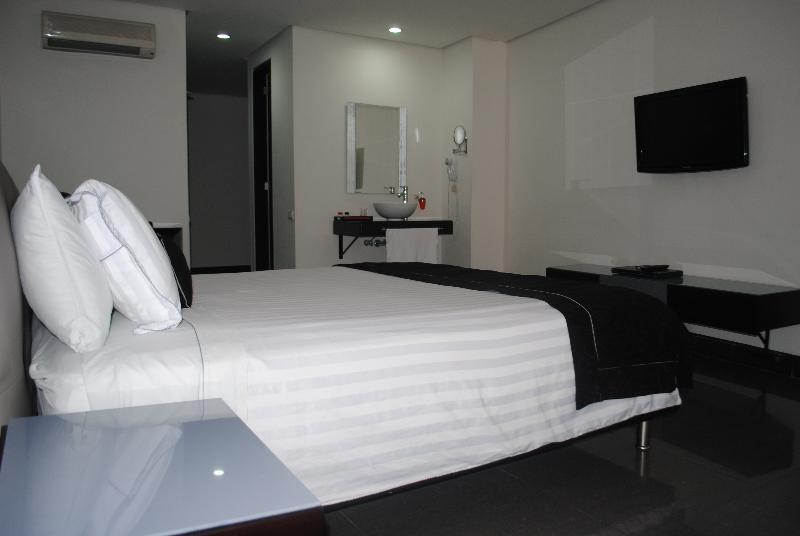 Hotel Merlott 70 3*