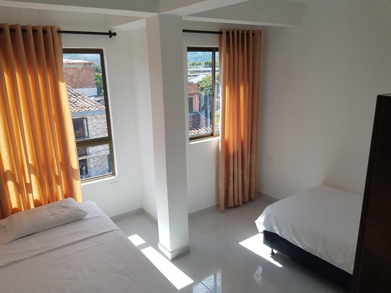 Pensión Casa Cristo Rey Medellín