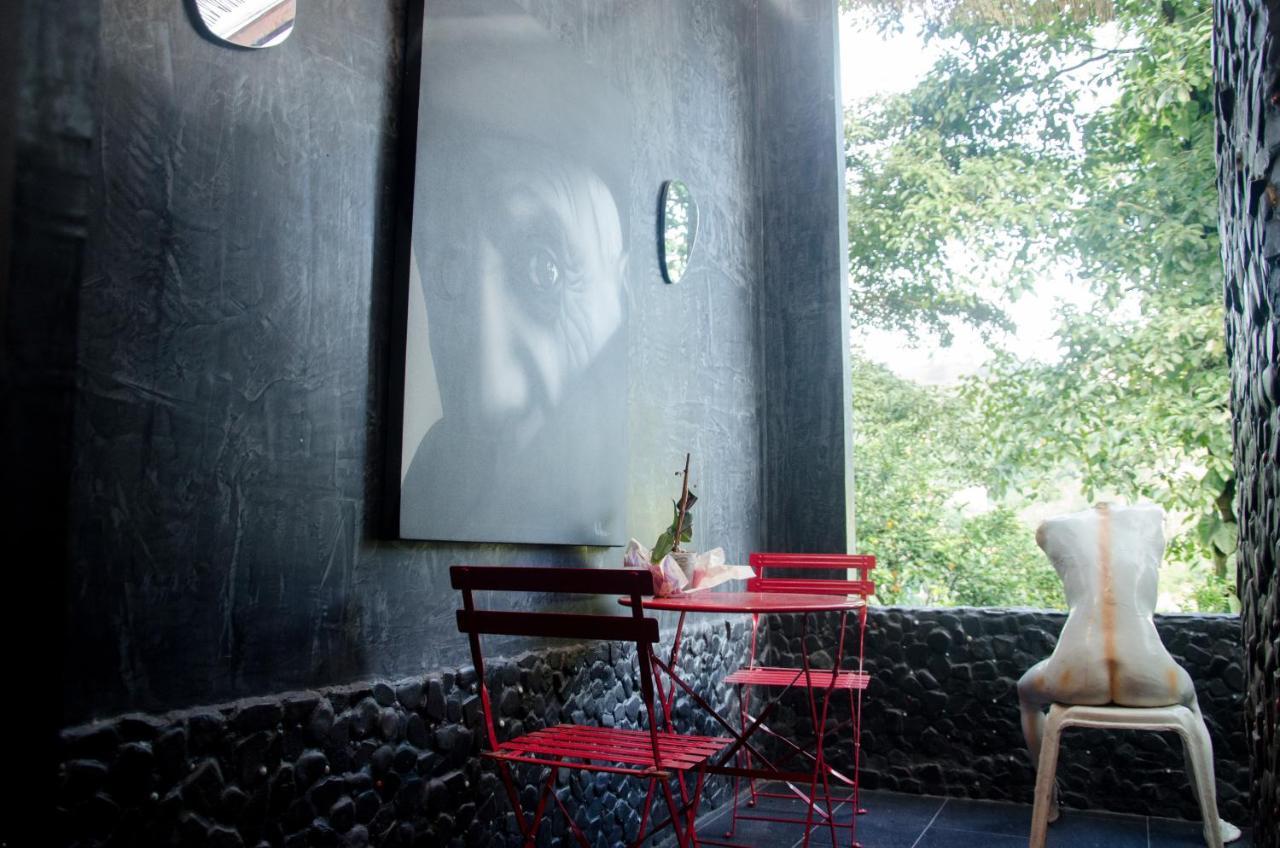 The Secret Buddha Lodge Medellin