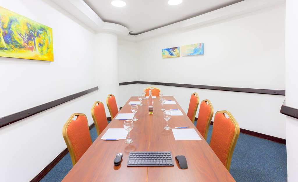 Four Points By Sheraton Hotel