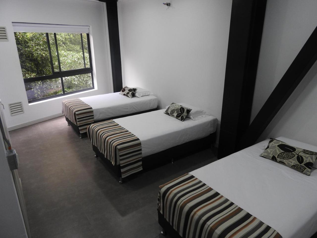 Apartahotel Mediterraneo Express Medellín