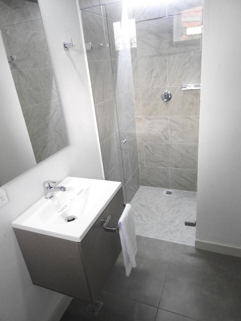 Mediterraneo Express Apartahotel Medellín