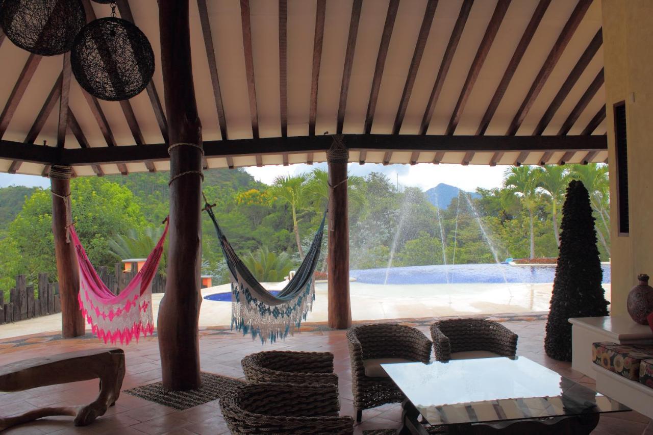 Hotel La Divisa Finca *