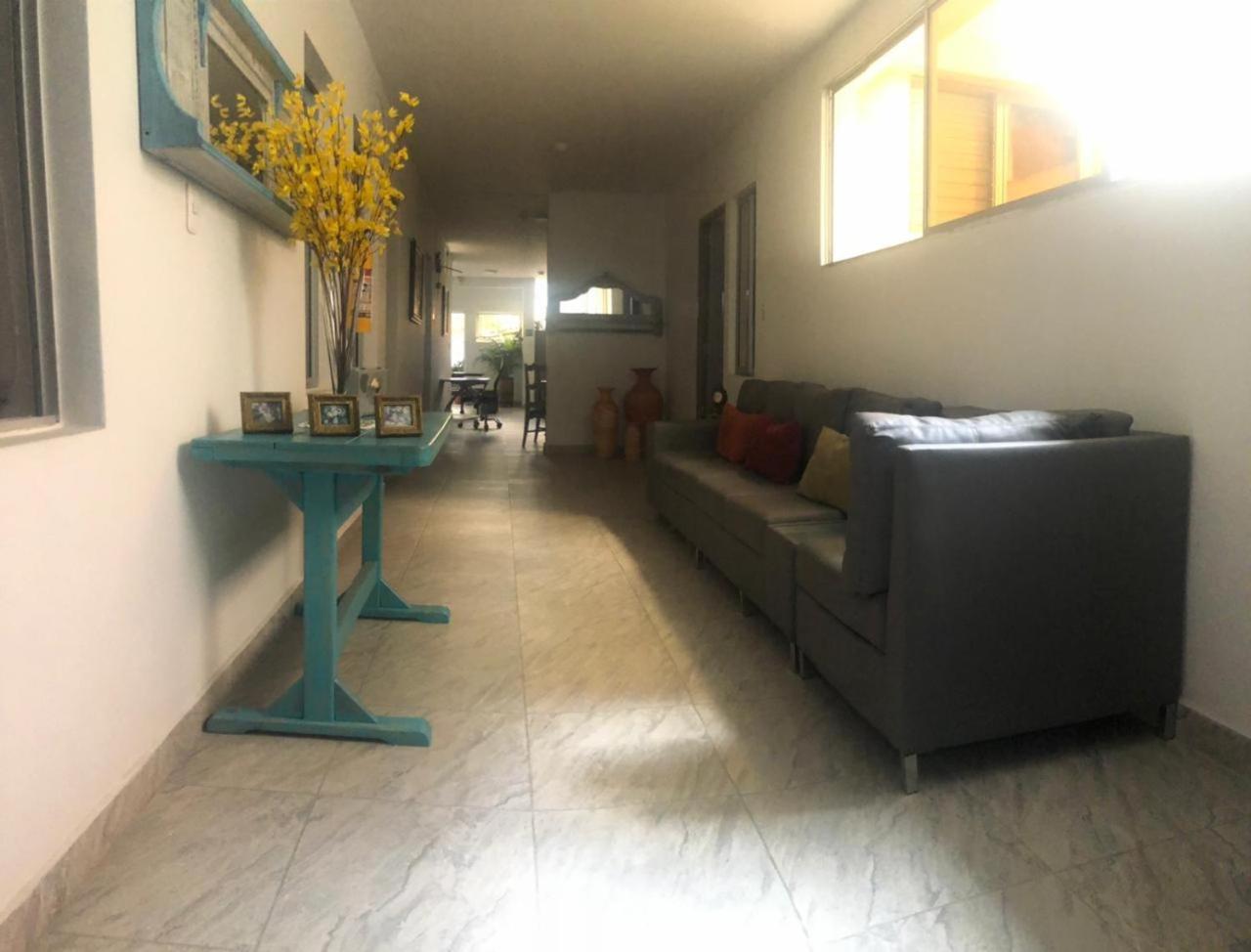 San Fernando La 80 Inn *