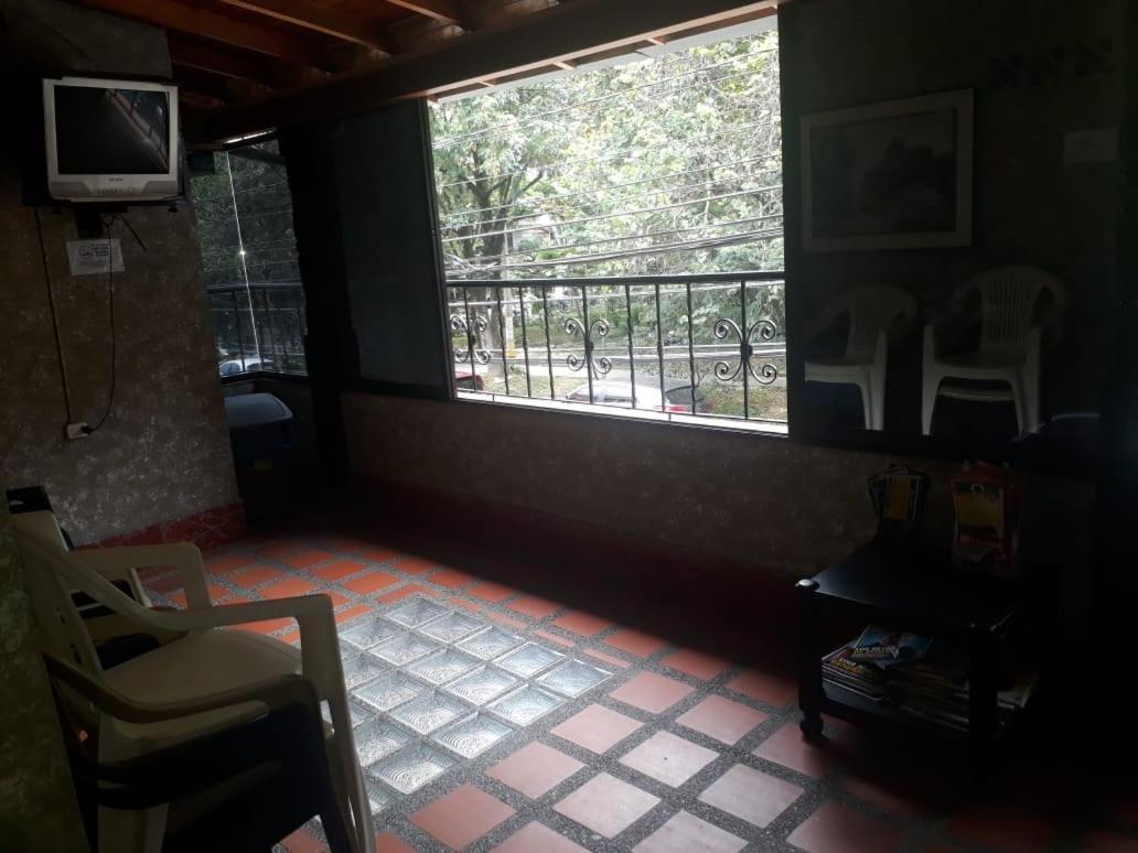Del Estadio Medellín