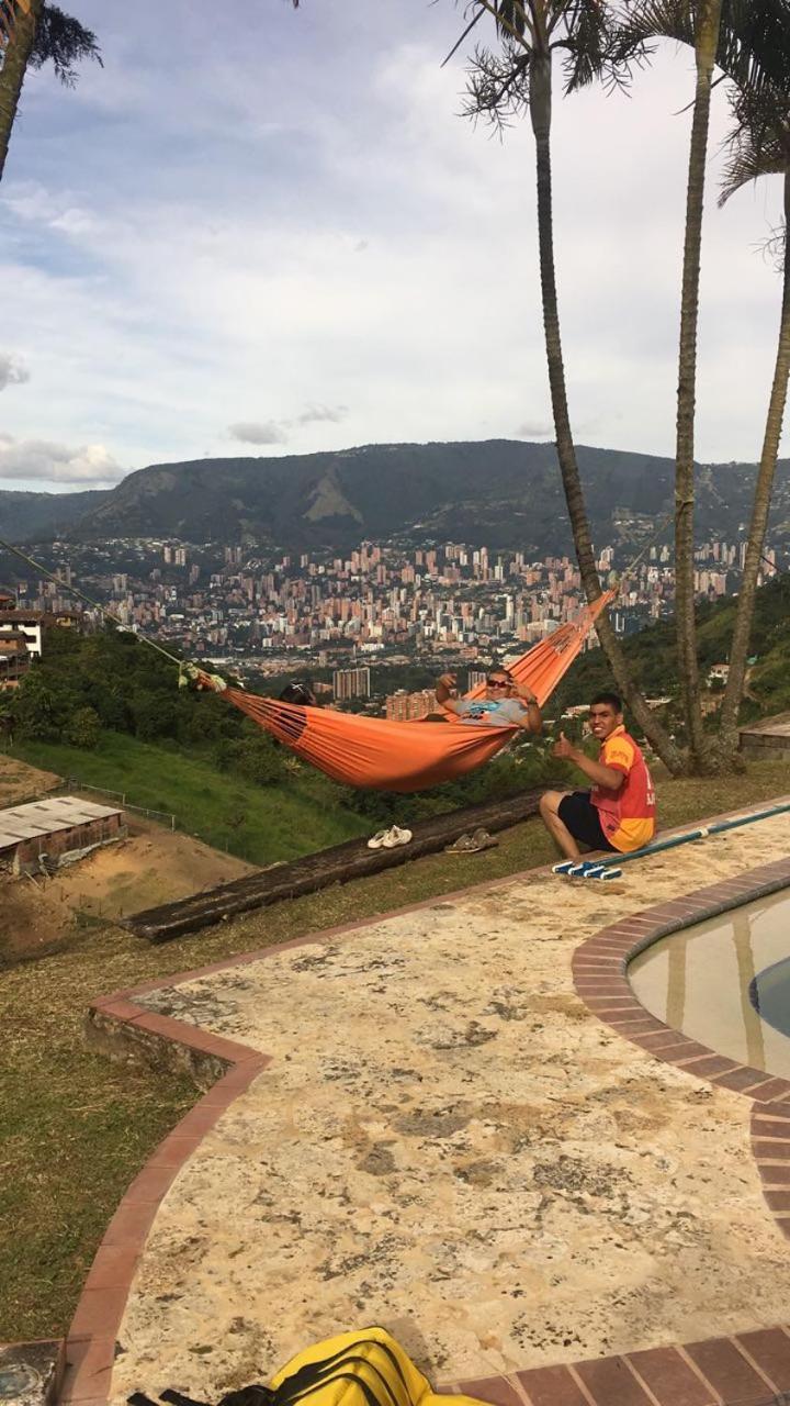 Casa Finca Vista Poblado Con Piscina Medellín